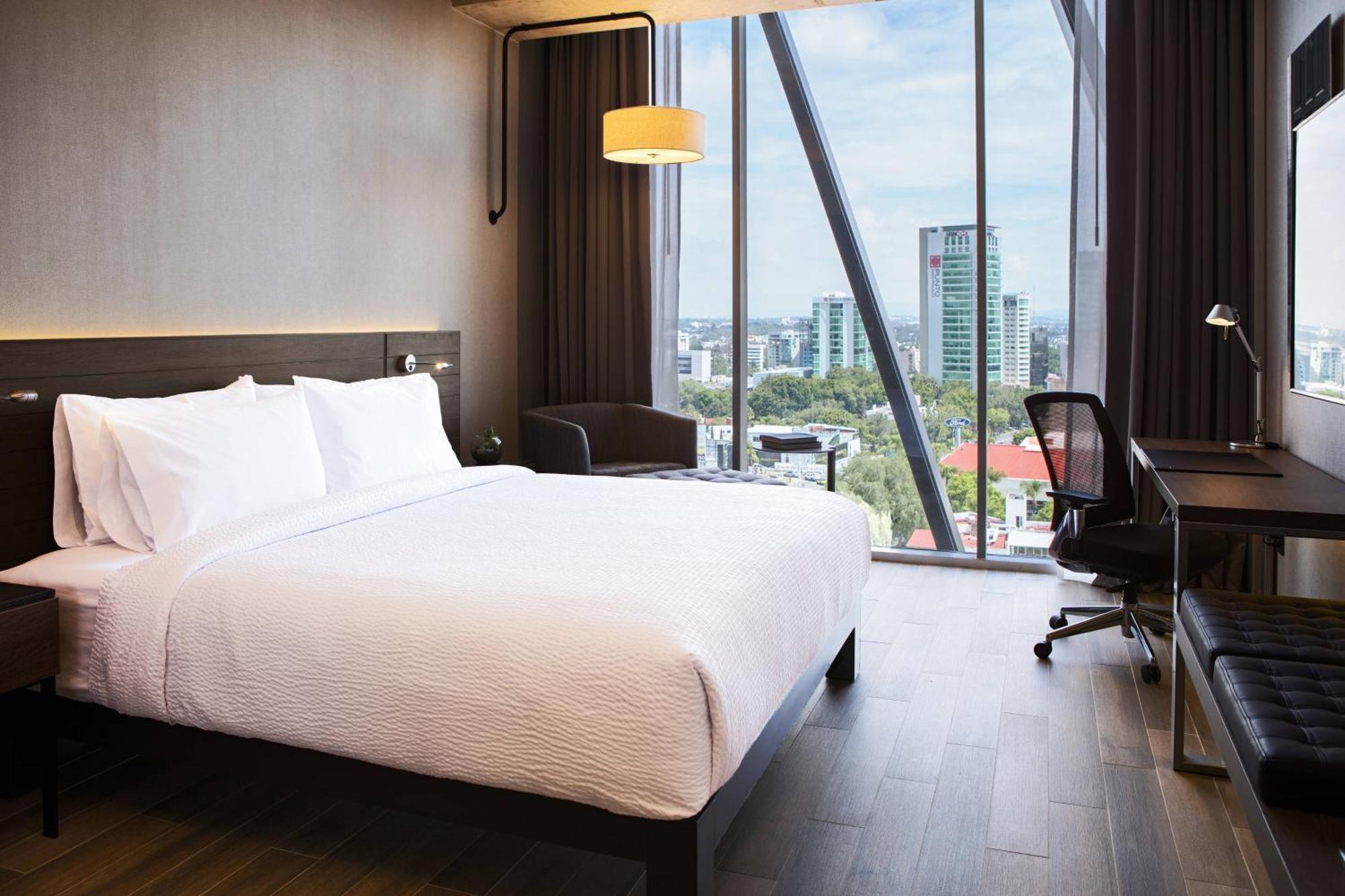 Ac Hotel By Marriott Guadalajara Mexico מראה חיצוני תמונה