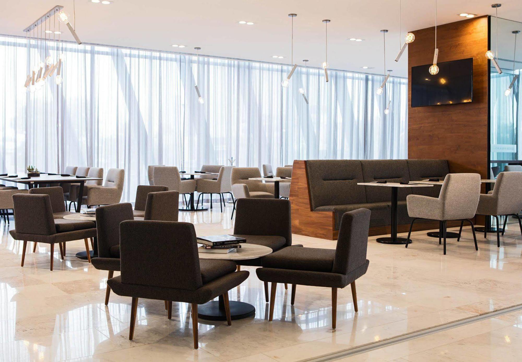 Ac Hotel By Marriott Guadalajara Mexico מראה חיצוני תמונה